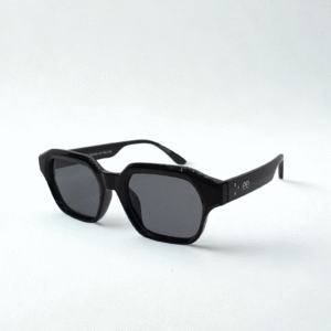 Classic Black Rectangular Sunglasses