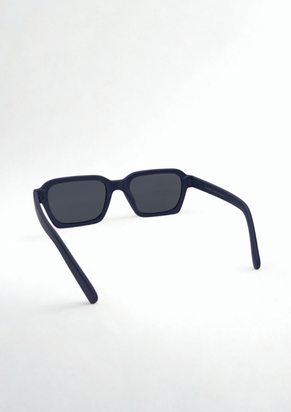 Matte Black Geometric Rectangular Sunglasses - Image 4