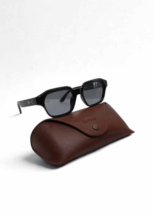 Classic Black Rectangular Sunglasses - Image 6