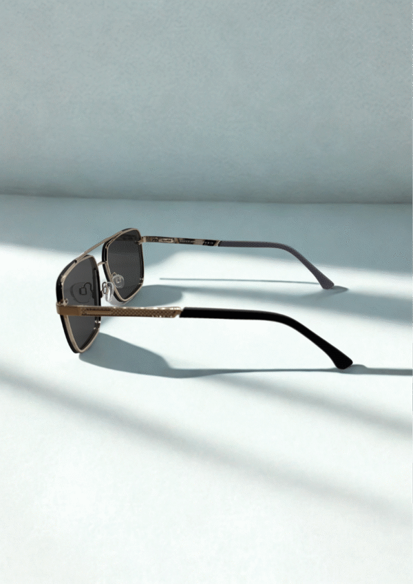Aviator-Style Gradient Lens Sunglasses - Image 4